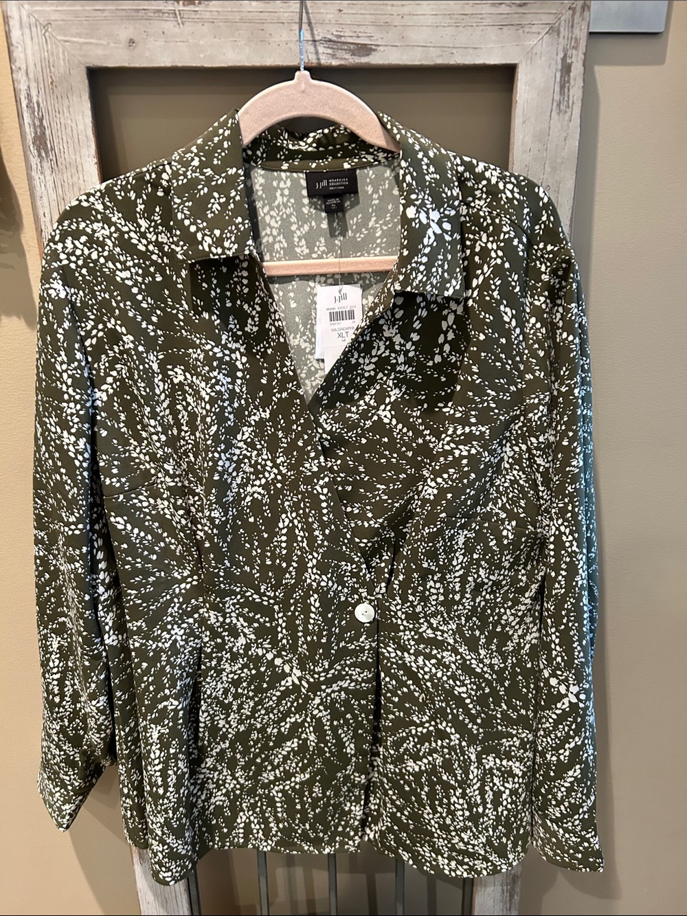 J. Jill Olive & White Abstract Print Button-Front Blouse